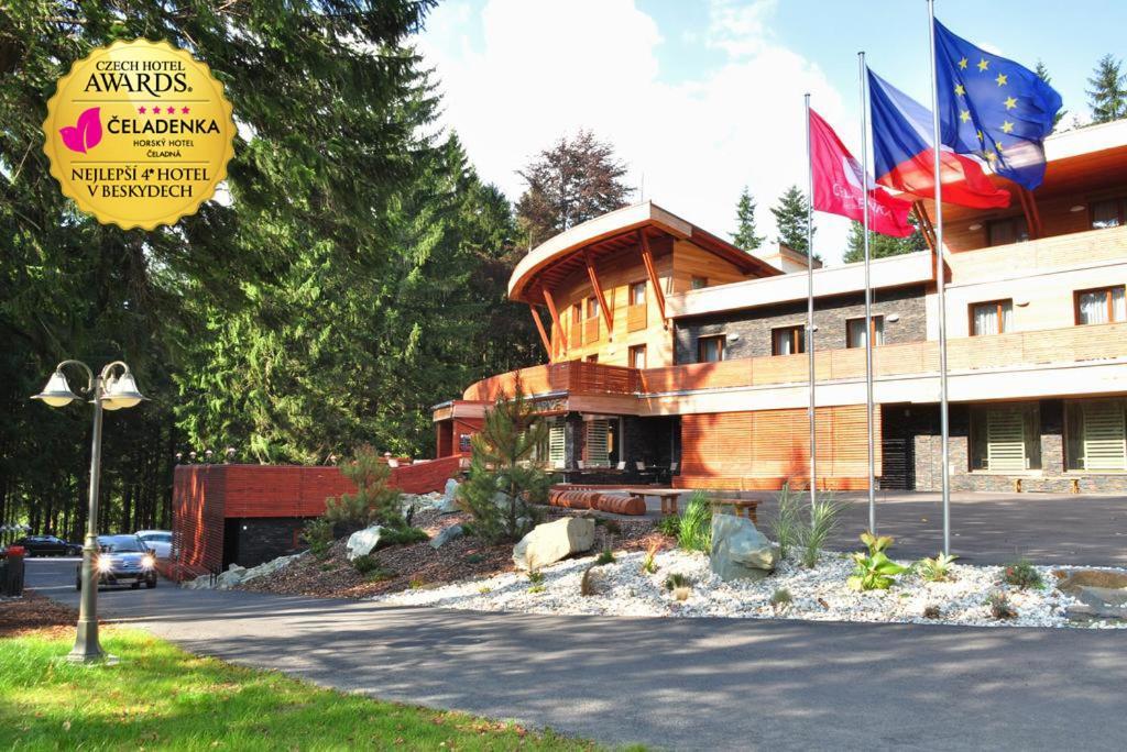 Horsky Hotel Celadenka / Mountain Resort Čeladná Exteriör bild