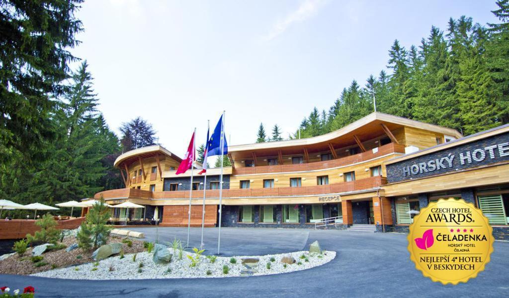 Horsky Hotel Celadenka / Mountain Resort Čeladná Exteriör bild
