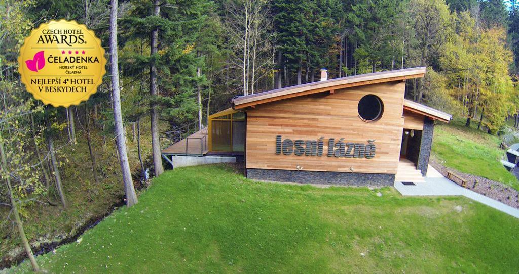 Horsky Hotel Celadenka / Mountain Resort Čeladná Exteriör bild