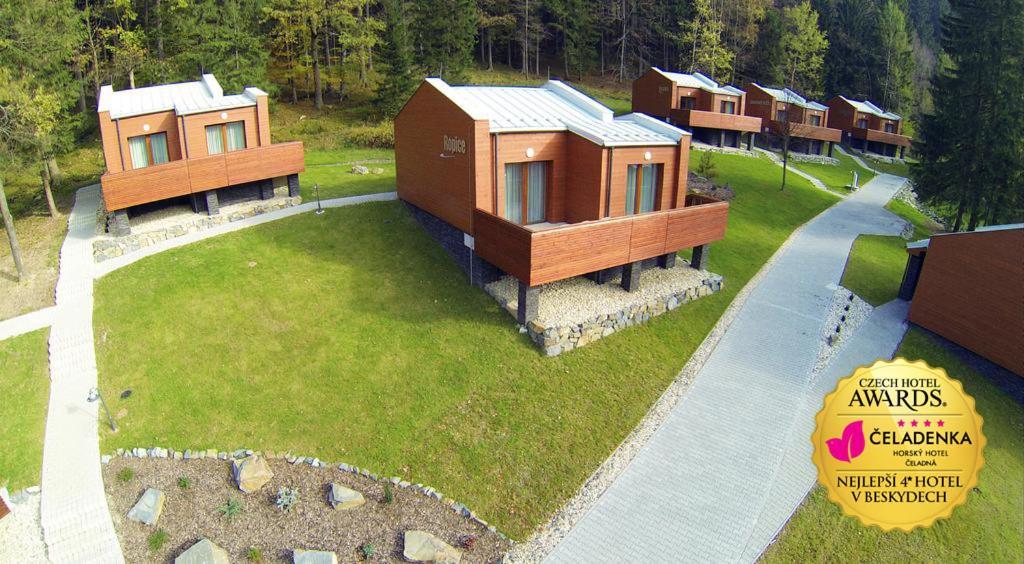Horsky Hotel Celadenka / Mountain Resort Čeladná Exteriör bild